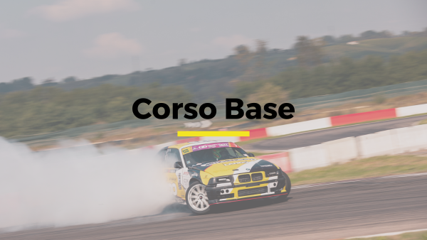 Corso drifting base - Evento Landoracing con auto in derapata sul circuito